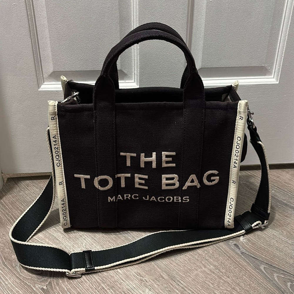 Marc Jacobs Black and Cream Tote Bag